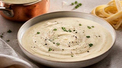 High-Protein Cottage Cheese Alfredo Sauce